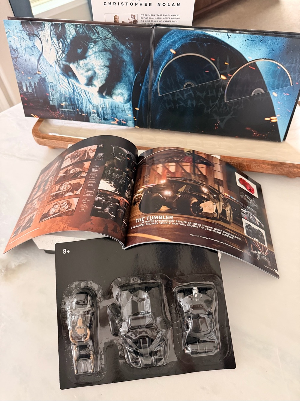 The Dark Knight BluRay Trilogy - Limited Edition - 3 Batmobile Collectables